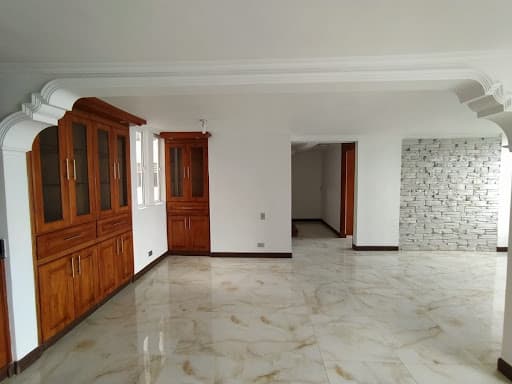 Apartamento en arriendo en Altos Del Cola Del Zorro, El Poblado, Medellín — foto 3 de 20
