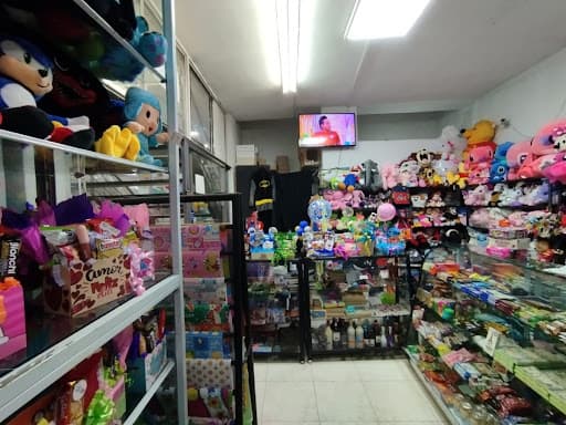 Local en arriendo en La Candelaria, Centro, Medellín — foto 1 de 8
