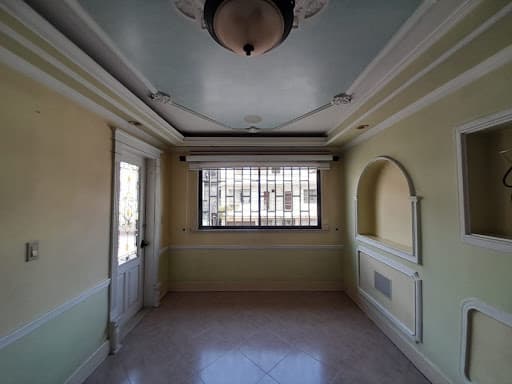 Casa Vivienda en arriendo en San Joaquín Laureles, Medellín — foto 1 de 20