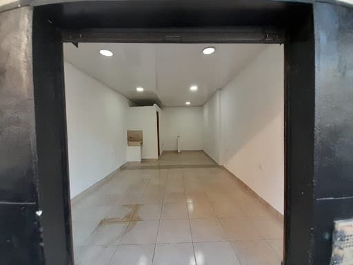 Local en arriendo en Boston, Centro, Medellín — foto 1 de 6