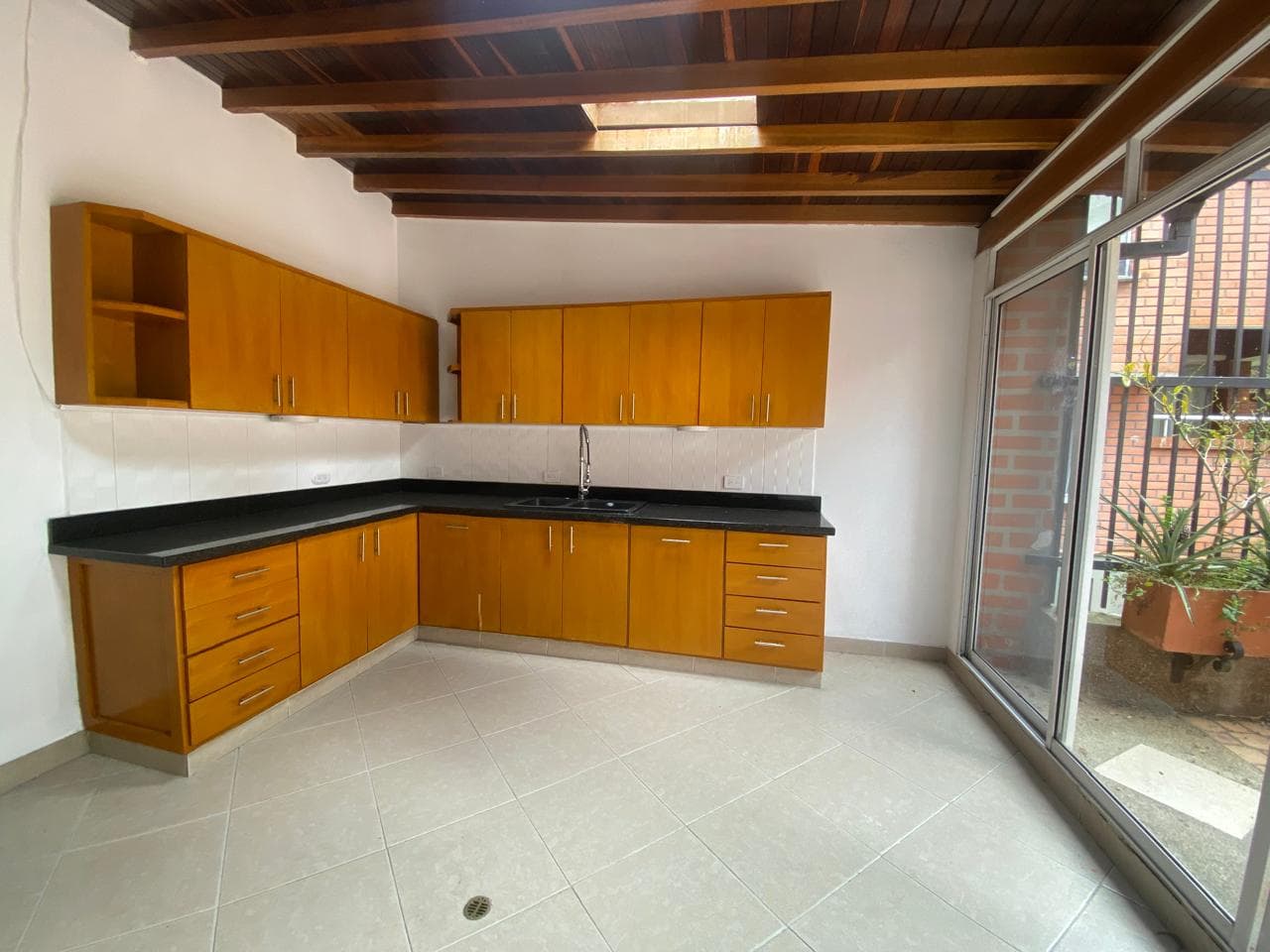 Casa Vivienda en arriendo en San Lucas, El Poblado, Medellín — foto 5 de 20