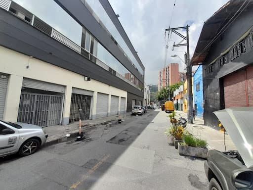 Local en arriendo en Barrio Colombia, El Poblado, Medellín — foto 5 de 12