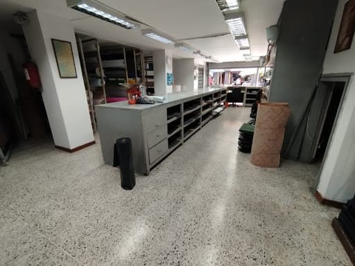 Local en arriendo en Centro, Medellín — foto 1 de 20