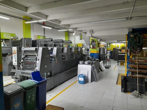 Bodega en arriendo en La Floresta, La America, Medellín — foto 3 de 20
