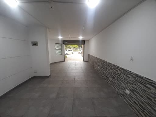 Local en arriendo en Conquistadores, Laureles, Medellín — foto 2 de 16