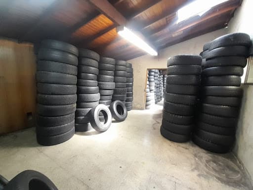 Bodega en arriendo en Buenos Aires, Centro, Medellín — foto 4 de 8
