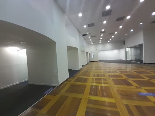 Local en arriendo en La Candelaria, Centro, Medellín — foto 1 de 20