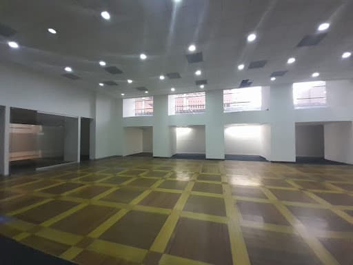 Local en arriendo en La Candelaria, Centro, Medellín — foto 3 de 20
