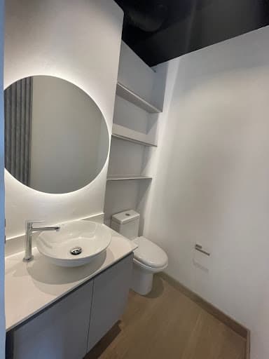 Oficina en arriendo en Guanteros, Envigado — foto 5 de 6