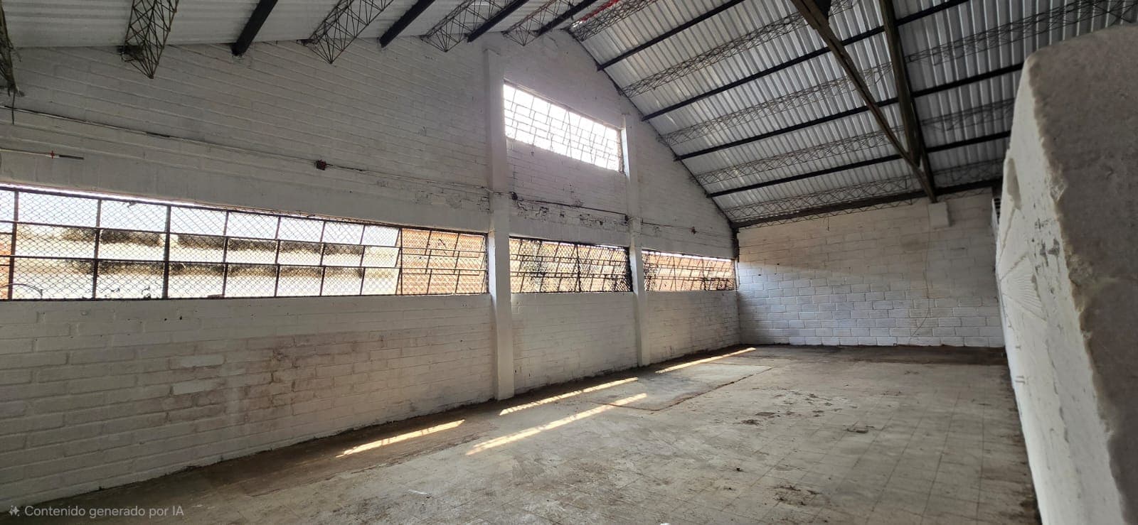 Bodega en arriendo en Guayabal, Medellín — foto 2 de 5