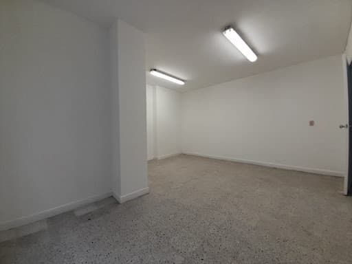 Oficina en arriendo en Bombona, Centro, Medellín — foto 5 de 9