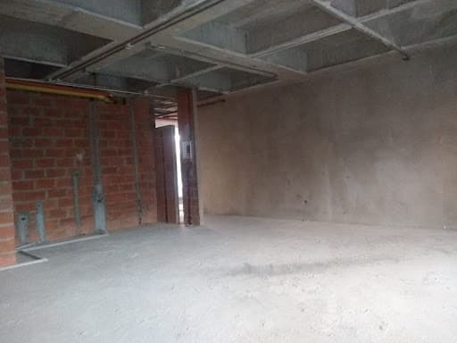 Local en arriendo en Los Balsos, El Poblado, Medellín — foto 4 de 12