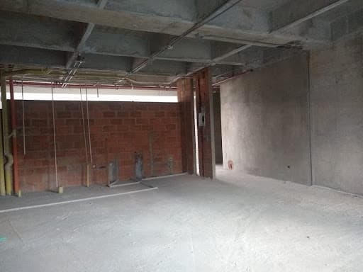 Local en arriendo en Los Balsos, El Poblado, Medellín — foto 5 de 12