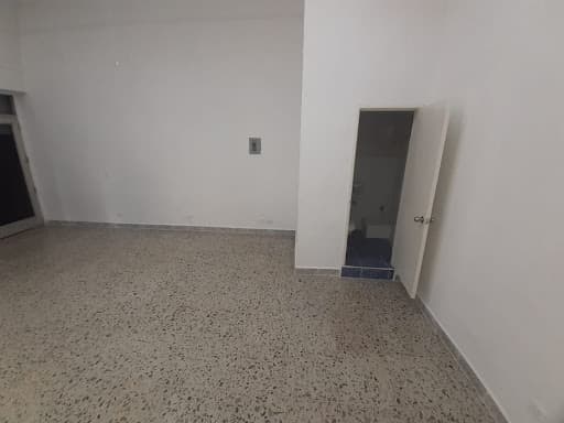 Local en arriendo en La Candelaria, Centro, Medellín — foto 5 de 10