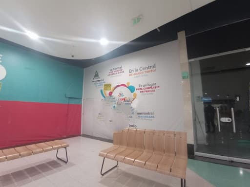 Local en arriendo en Buenos Aires, Centro, Medellín — foto 1 de 8