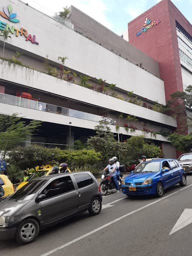 Local en arriendo en Buenos Aires, Centro, Medellín — foto 1 de 7