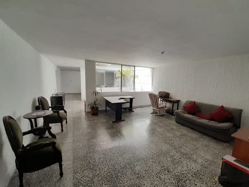 Casa Comercial en arriendo en Florida Nueva, Laureles, Medellín — foto 1 de 20