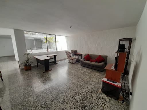 Casa Comercial en arriendo en Florida Nueva, Laureles, Medellín — foto 2 de 20