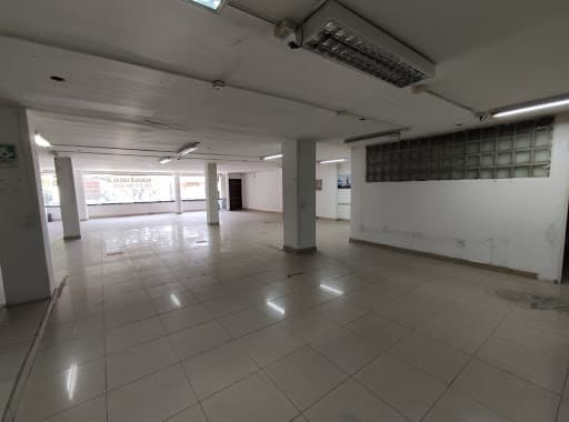 Local en arriendo en Centro, Medellín — foto 4 de 13