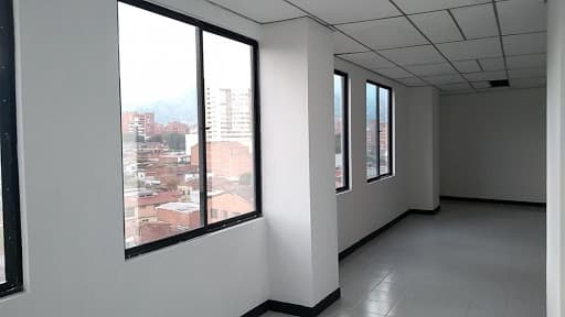 Oficina en arriendo en Laureles, Medellín — foto 5 de 15