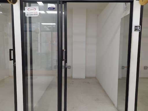 Local en arriendo en Copacabana — foto 1 de 10