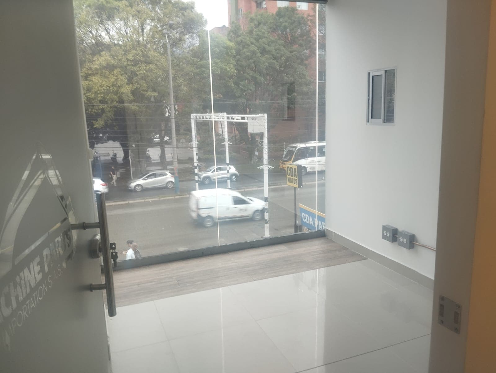 Local en arriendo en La Palma, Belen, Medellín — foto 2 de 7