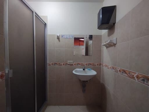 Casa Vivienda en arriendo en Suramericana, Laureles, Medellín — foto 2 de 20