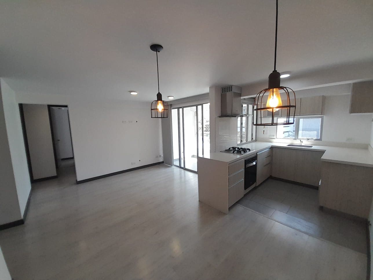 Apartamento en arriendo en Loma De Las Brujas, Envigado — foto 3 de 20