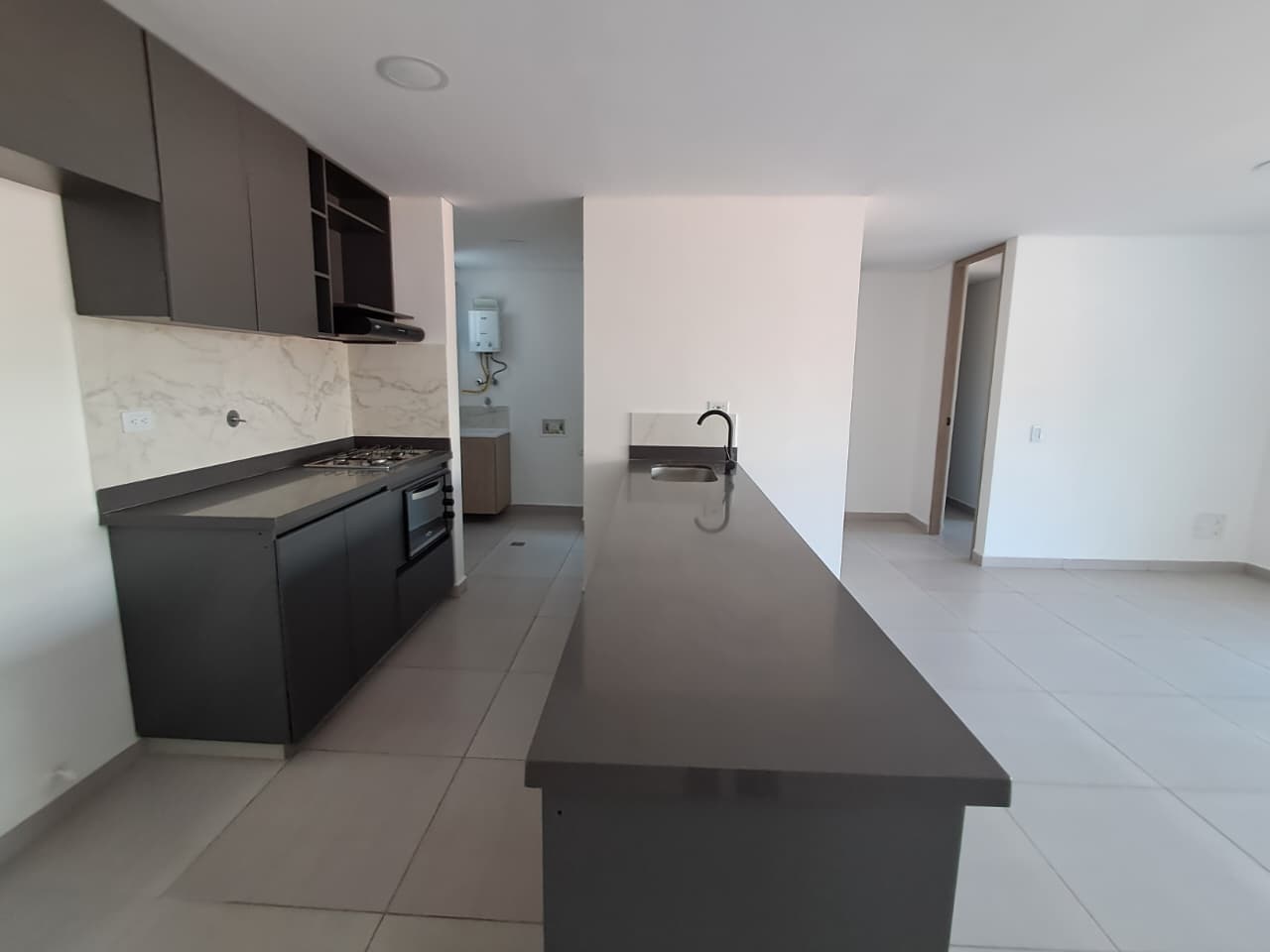 Apartamento en arriendo en La Palma, Belen, Medellín — foto 2 de 20