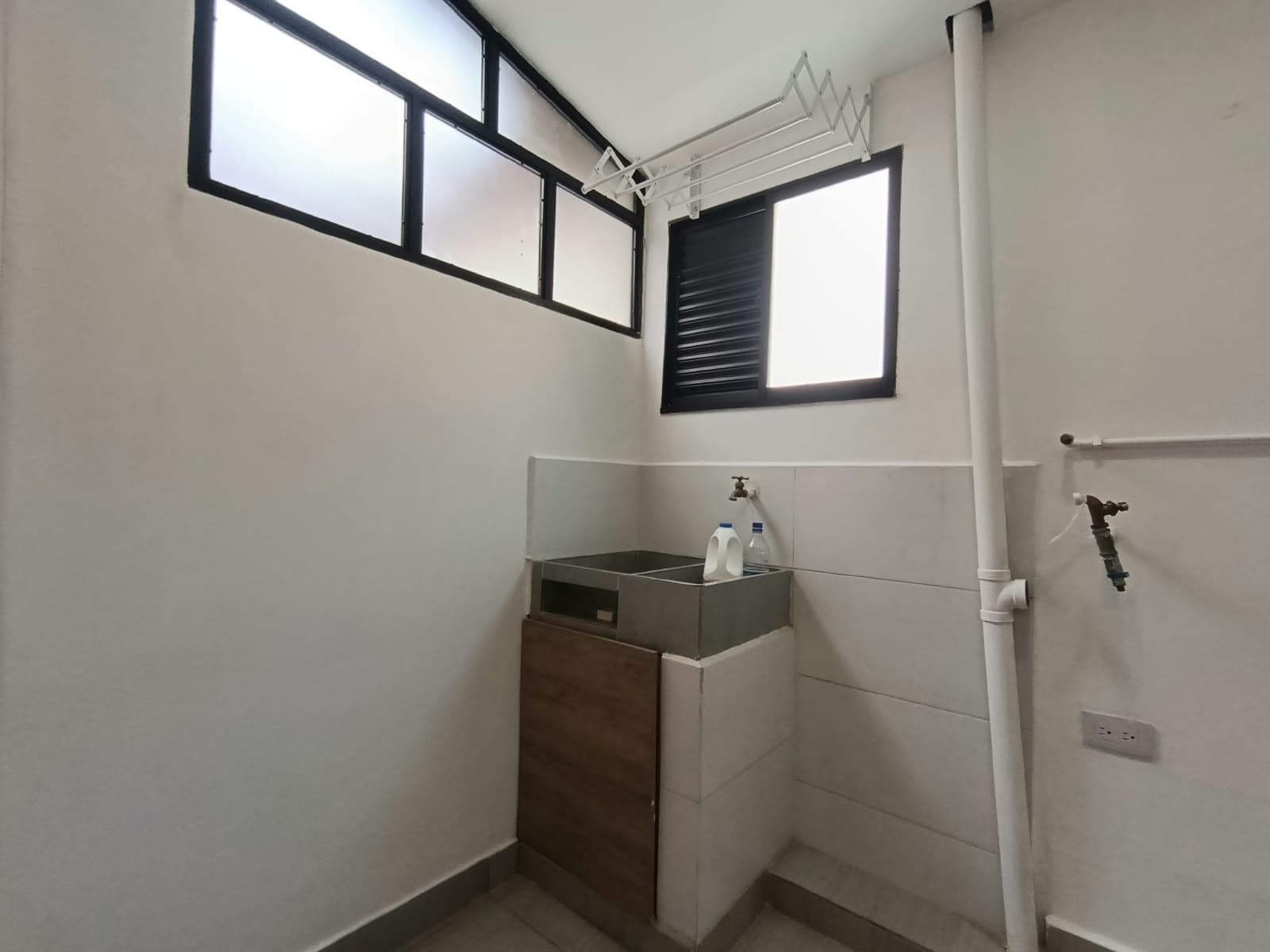 Apartamento en arriendo en Buenos Aires, Centro, Medellín — foto 3 de 14