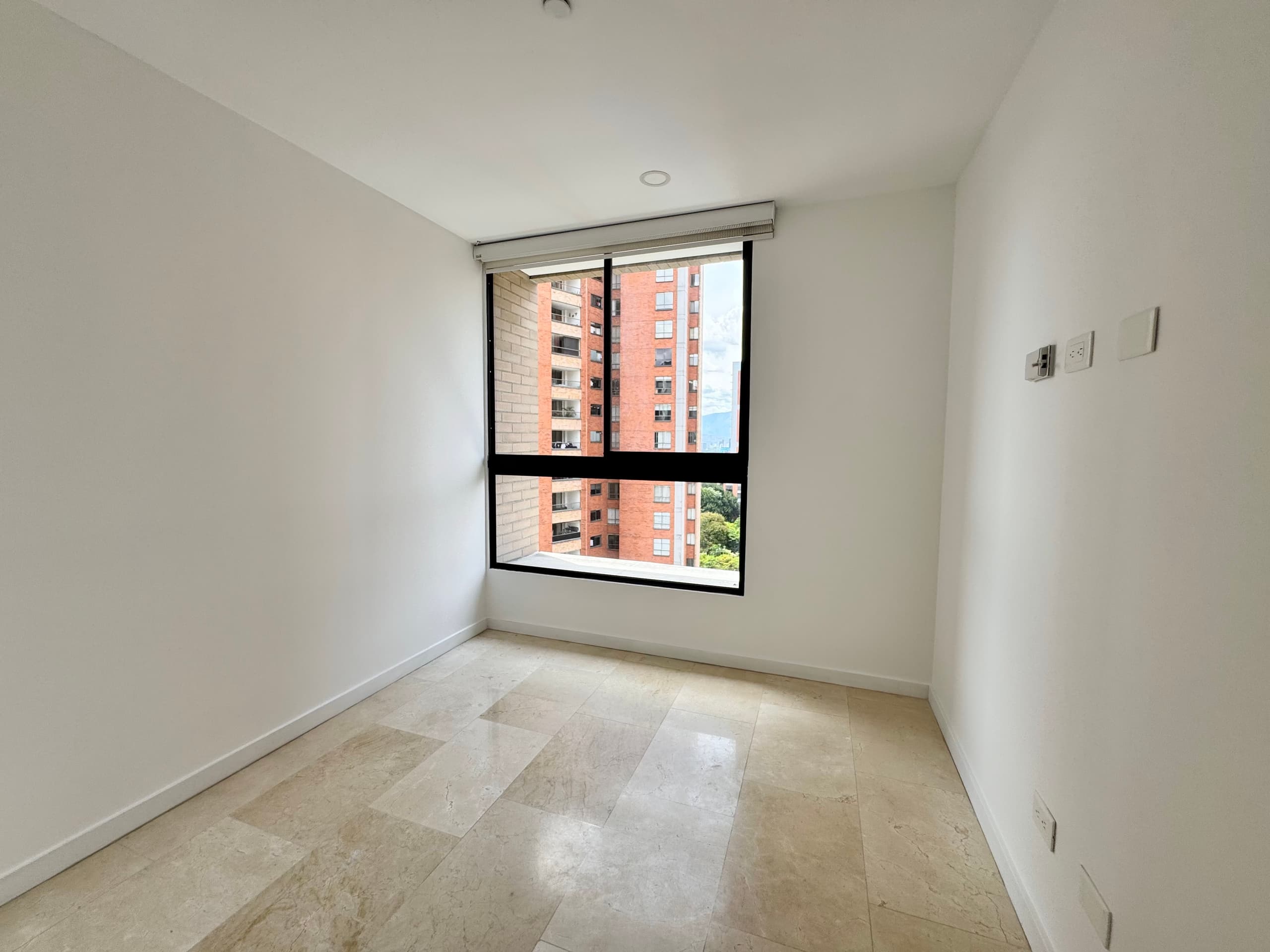 Apartamento en arriendo en Santa María De Los Ángeles, El Poblado, Medellín — foto 5 de 19