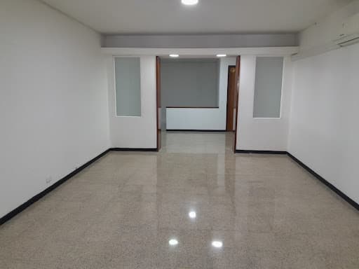 Local en arriendo en Parque, El Poblado, Medellín — foto 1 de 10