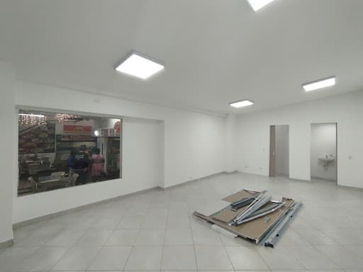 Local en arriendo en La Candelaria, Centro, Medellín — foto 2 de 12