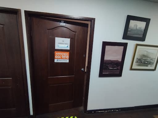 Oficina en arriendo en La Candelaria, Centro, Medellín — foto 3 de 11