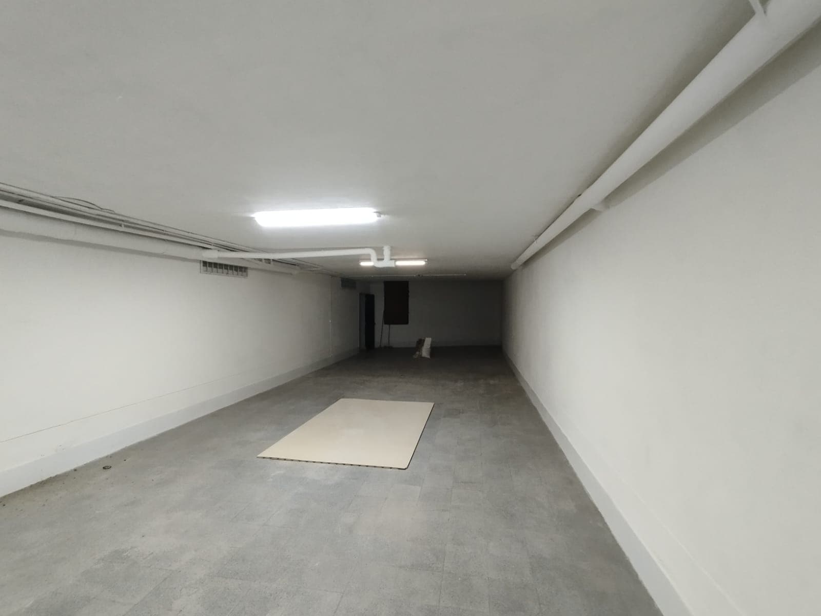 Local en arriendo en La Candelaria, Centro, Medellín — foto 1 de 8