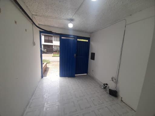 Local en arriendo en Aliadas, Belen, Medellín — foto 2 de 6