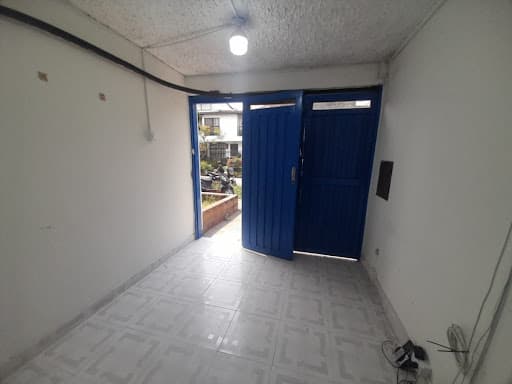 Local en arriendo en Aliadas, Belen, Medellín — foto 3 de 6
