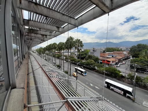 Local en arriendo en Santa Fé, Guayabal, Medellín — foto 4 de 20