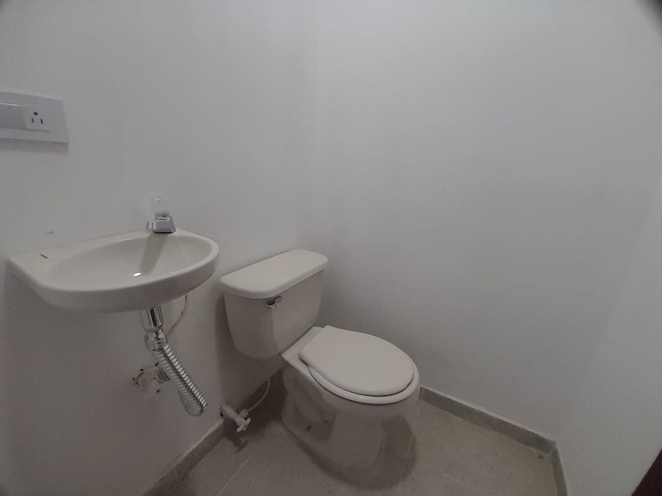Apartamento en arriendo en Prado, Centro, Medellín — foto 2 de 9