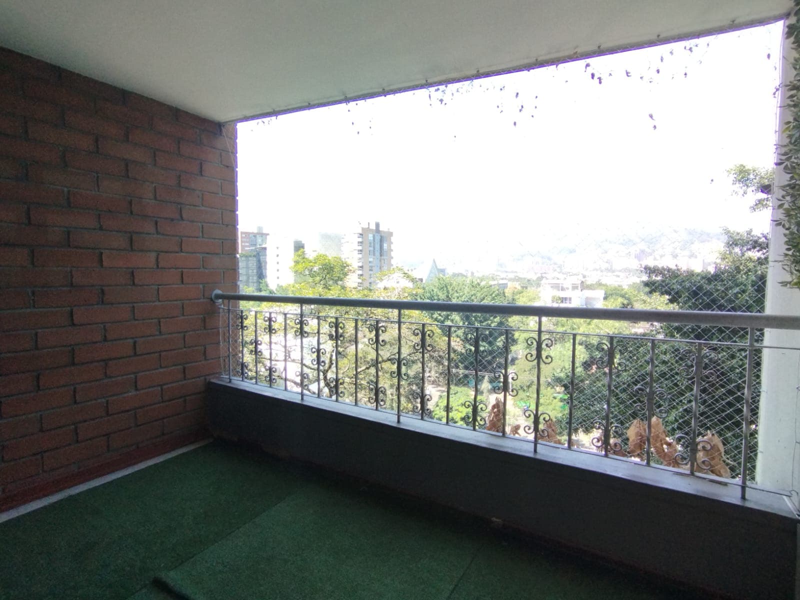 Apartamento en arriendo en Santa María de los Ángeles, El Poblado, Medellín — foto 3 de 16