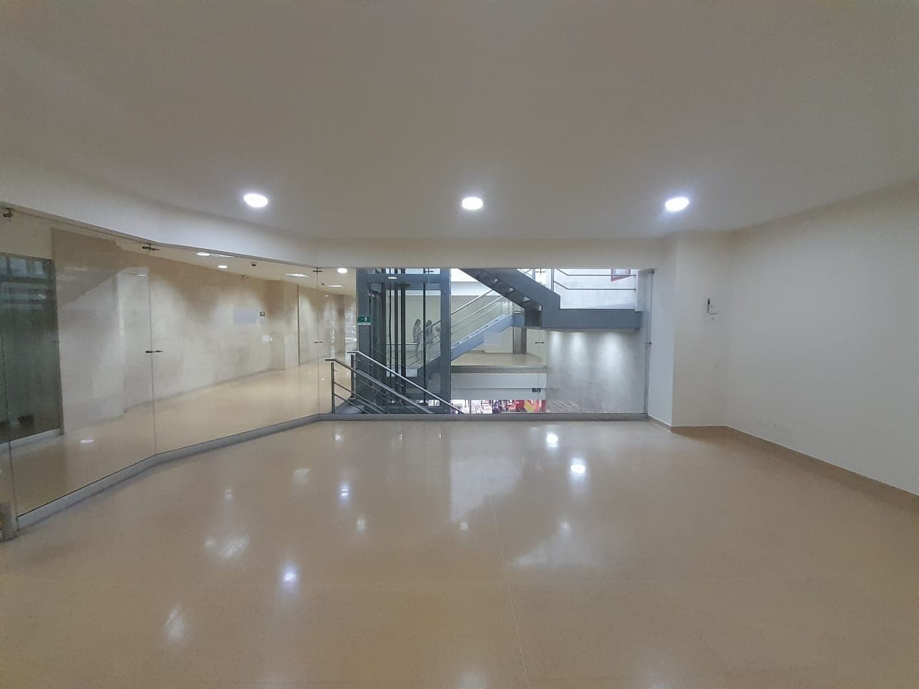 Local en arriendo en Girardota — foto 5 de 9