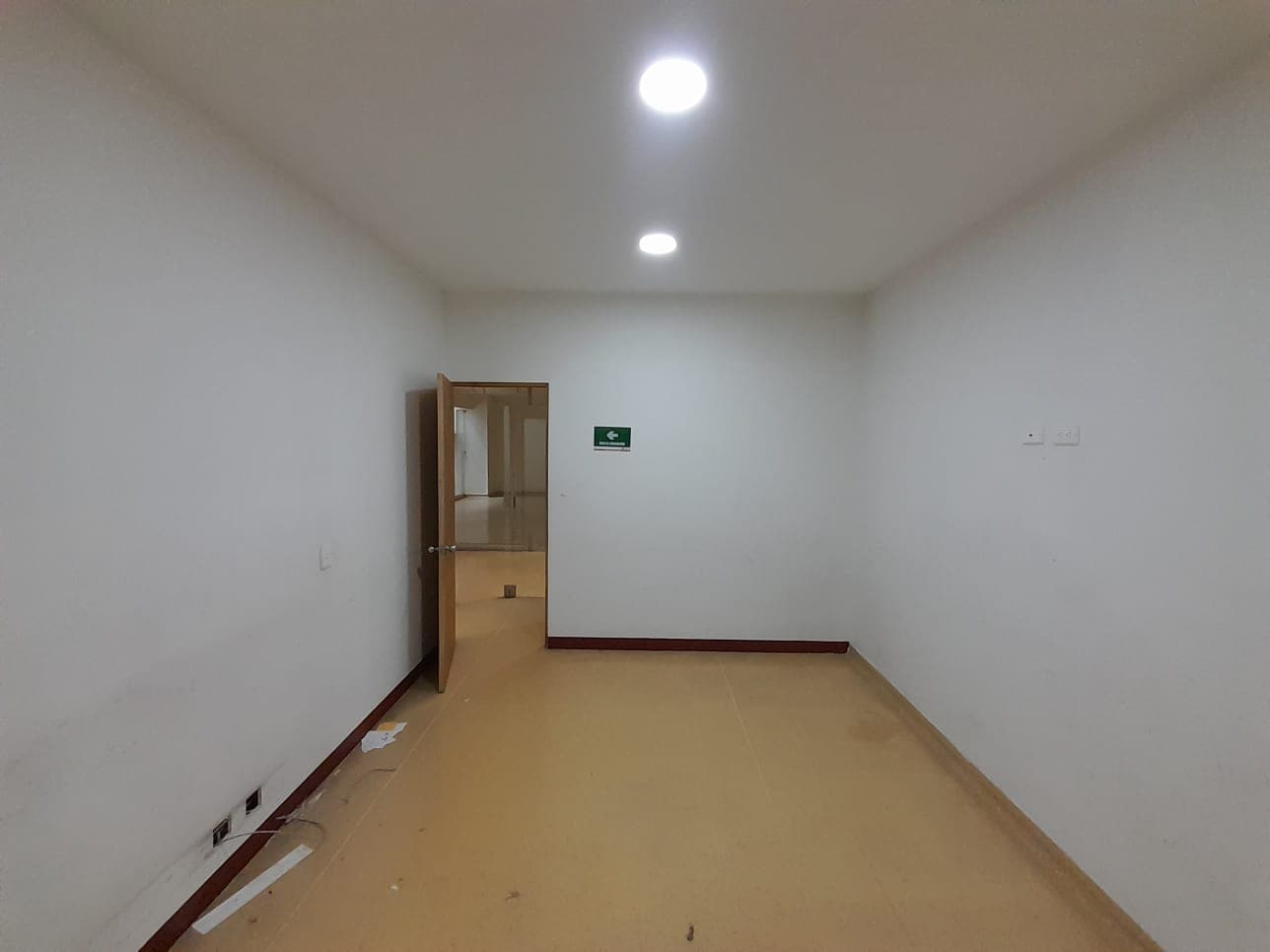 Local en arriendo en Girardota — foto 1 de 9