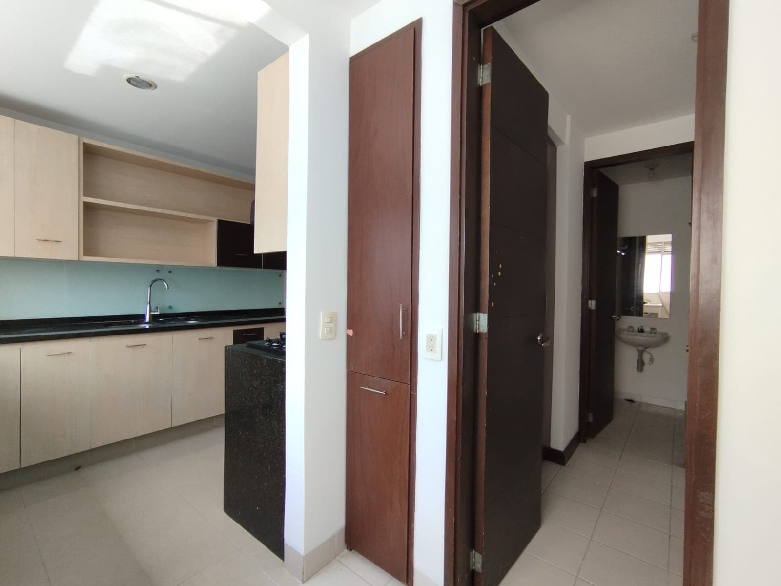 Apartamento en arriendo en La Florida El Poblado, Medellín — foto 4 de 20