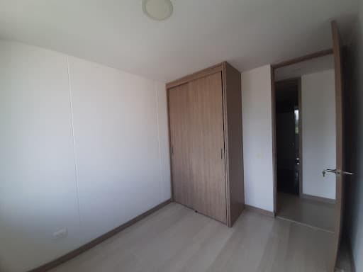Apartamento en arriendo en Camino Verde, Envigado — foto 4 de 12