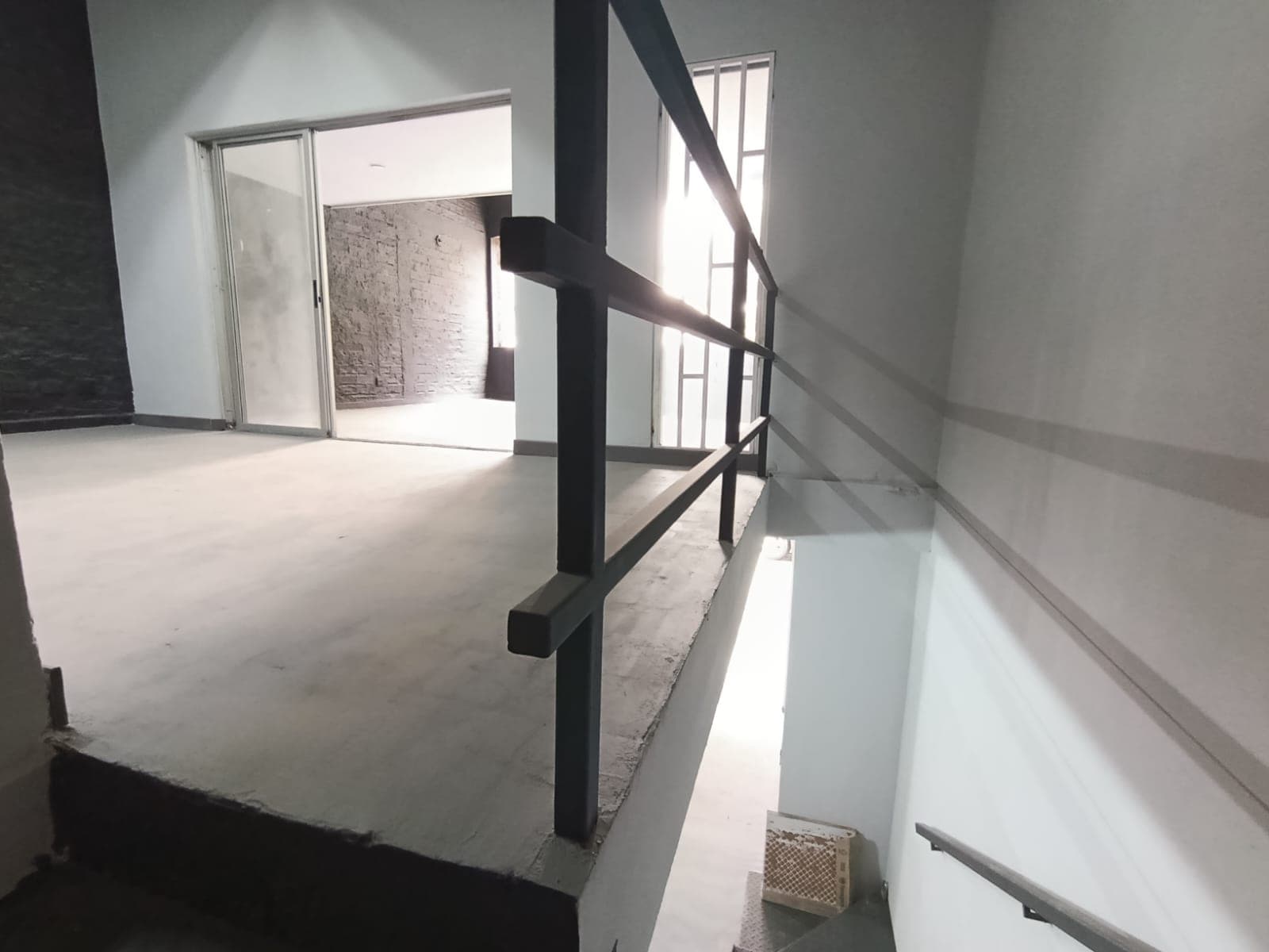 Local en arriendo en Conquistadores, Laureles, Medellín — foto 5 de 11