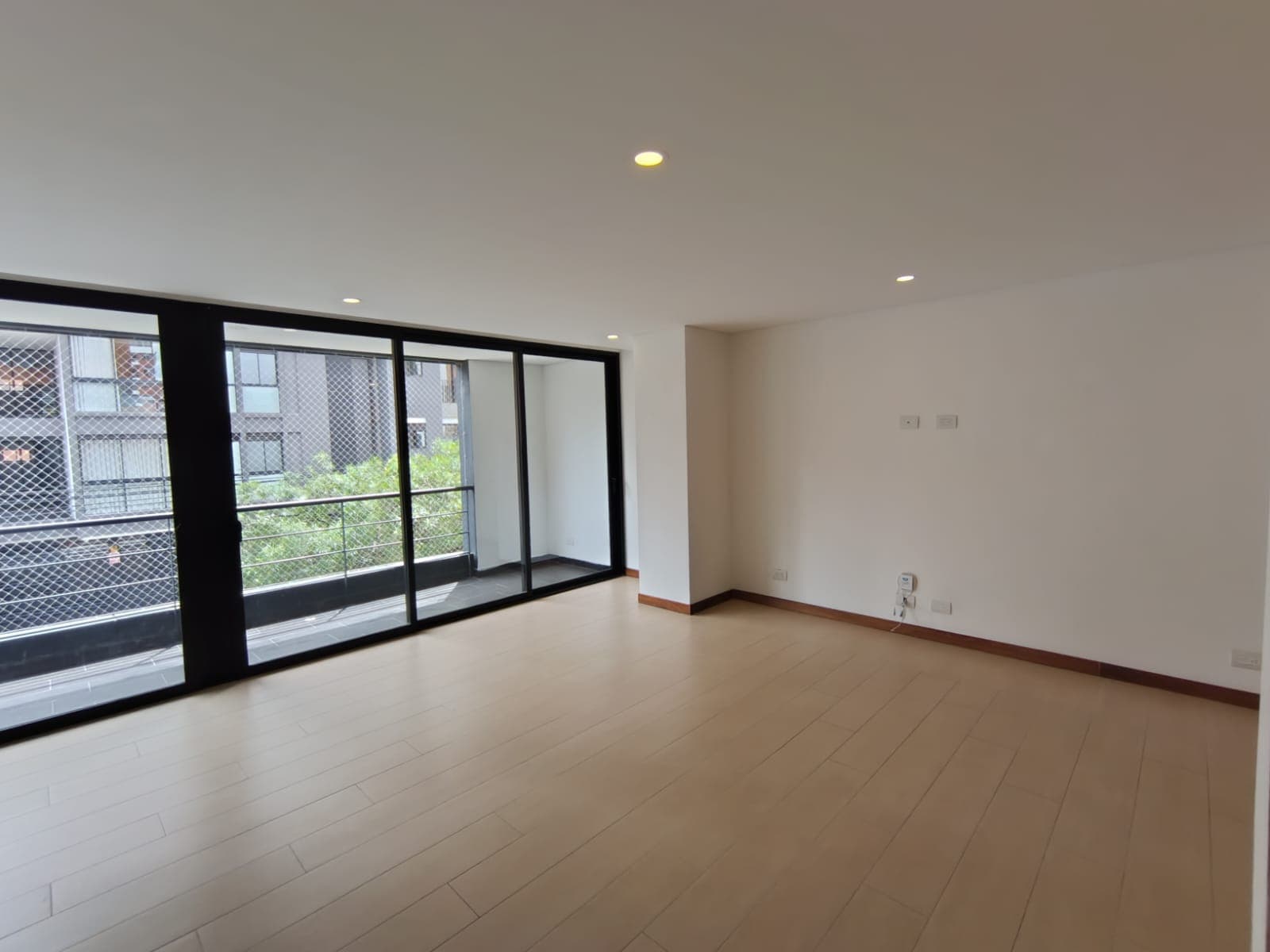 Apartamento en arriendo en Conquistadores, Laureles, Medellín — foto 5 de 20