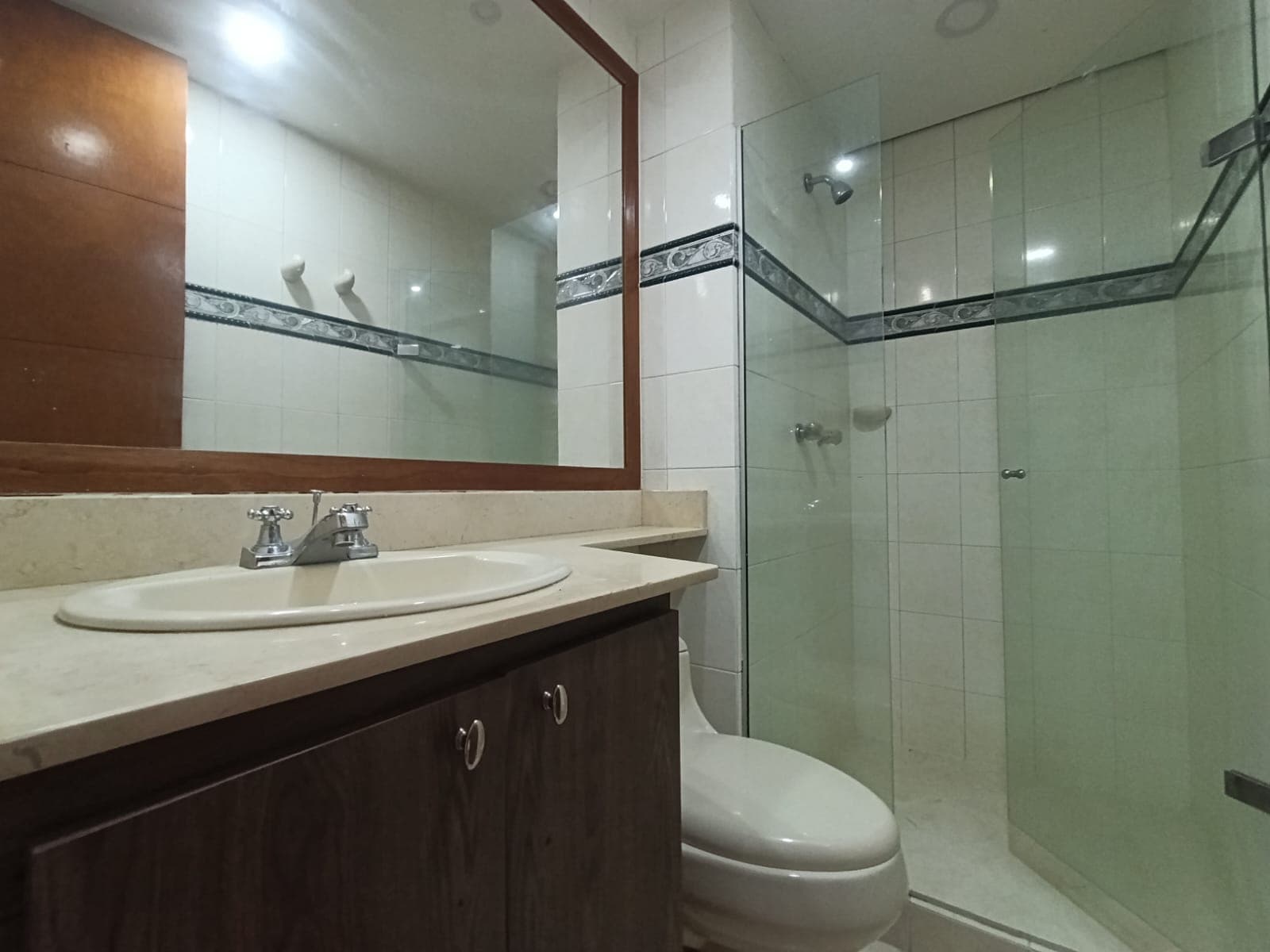 Apartamento en arriendo en Santa María De Los Ángeles, El Poblado, Medellín — foto 5 de 19