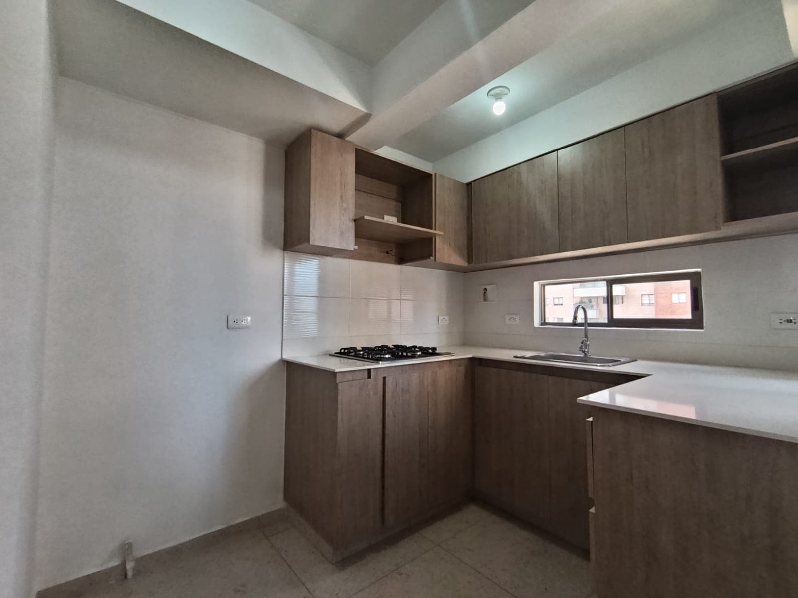 Apartamento en arriendo en Santa Ana, Bello — foto 1 de 12