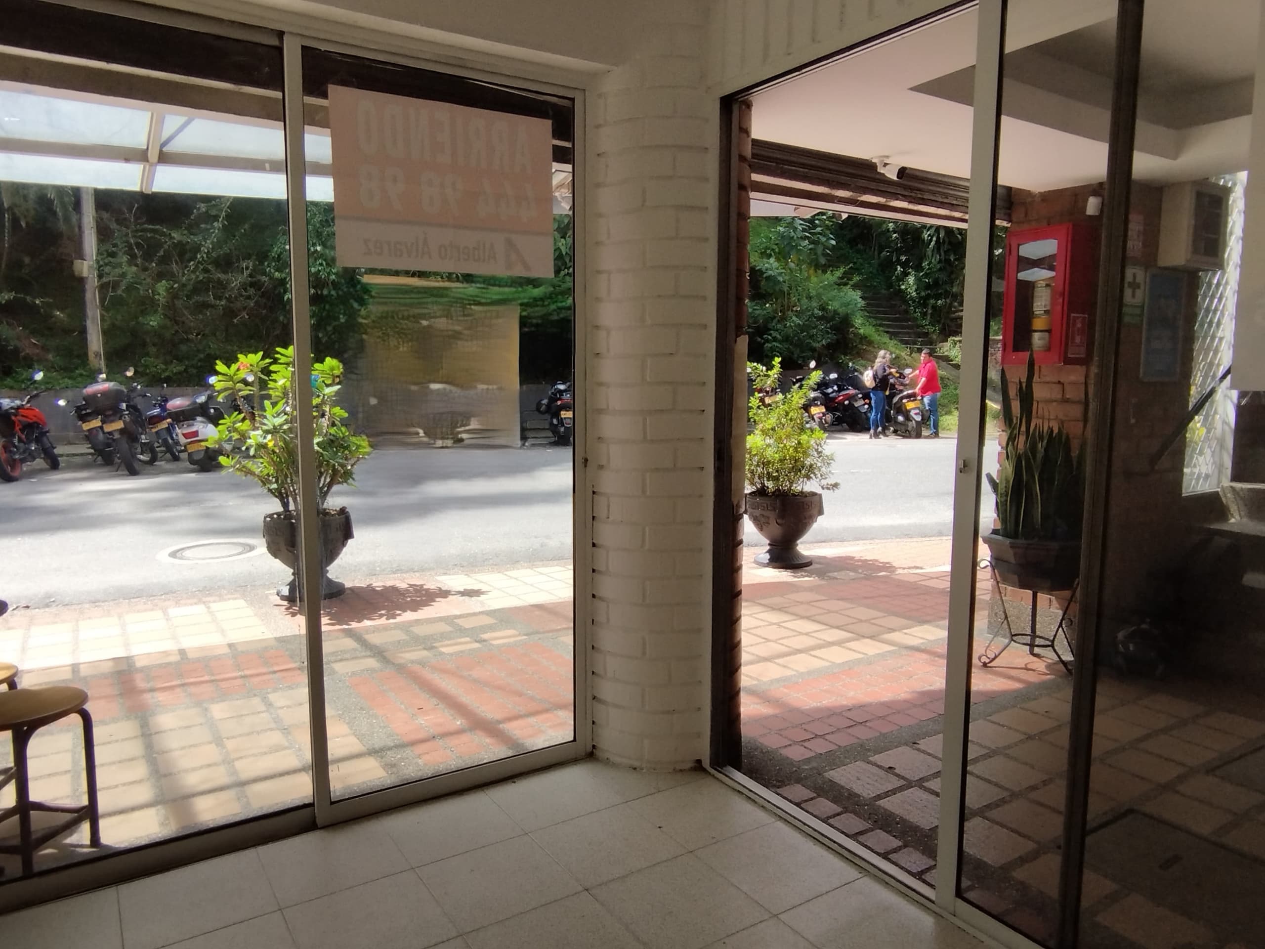 Local en arriendo en San Diego, El Poblado, Medellín — foto 2 de 6