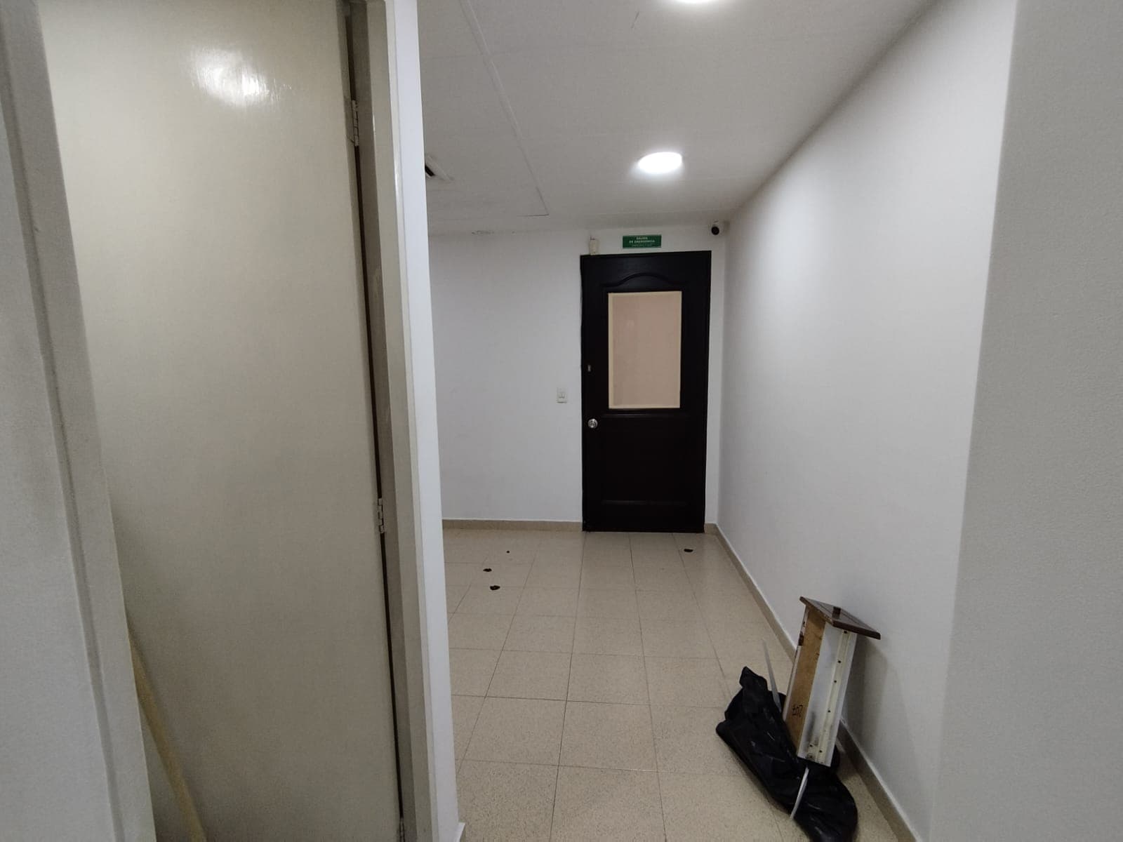 Oficina en arriendo en Patio Bonito, El Poblado, Medellín — foto 4 de 8